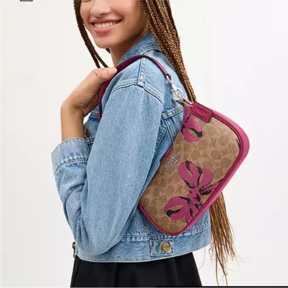 Coach Teri Shoulder Bag In Signature Canvas With Bow Print - Picture 8 of 13